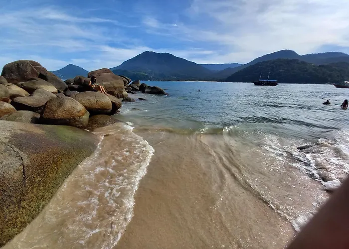 Apartamento Com Piscina Em Ubatuba-Sp